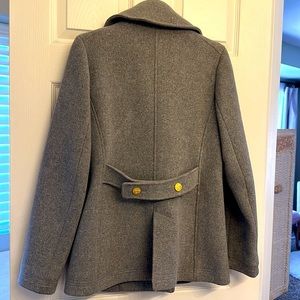 Heavy pea coat J Crew  🧥